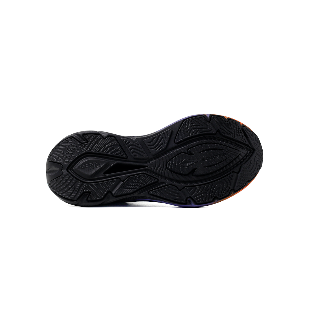 SPOTEC RUNNING WHIZZ - HITAM/ORANYE