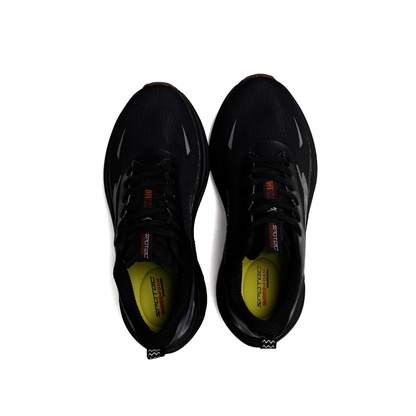 SPOTEC RUNNING WHIZZ - HITAM/HITAM
